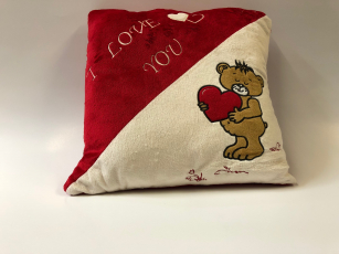 Kissen mit Br I love You rot-beige